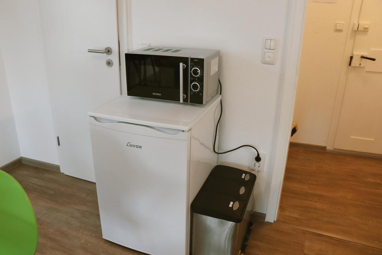 Helles Apartment für 1-2 Pers. mit Parkplatz und WiFi Kraiburg am Inn Exterior foto